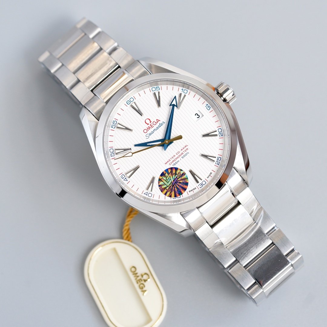SEAMASTER AQUA TERRA 150M CO-AXIAL WHITE DIAL BLUE HAND