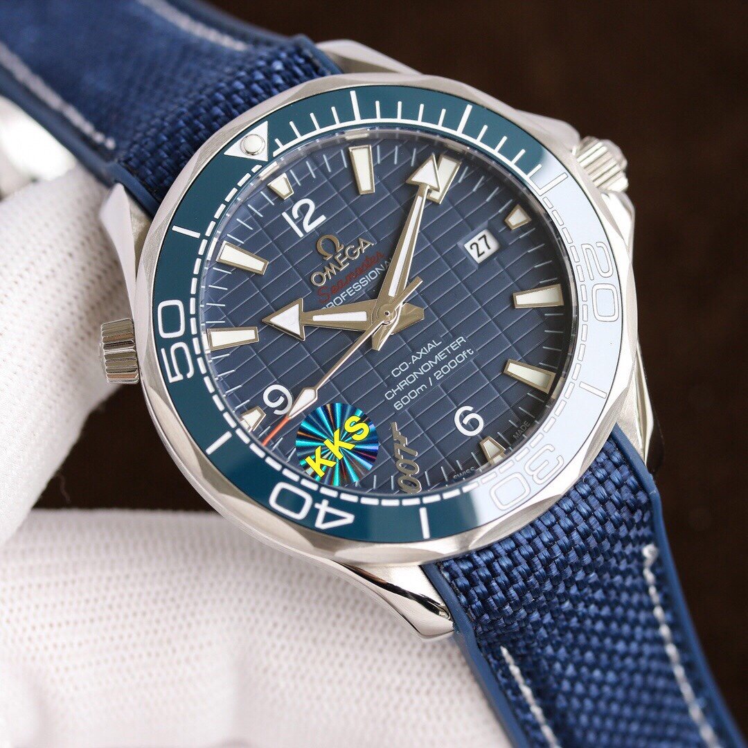 SEAMASTER PROFESSIONAL PLANET OCEAN 600M RUBBER STRAP
