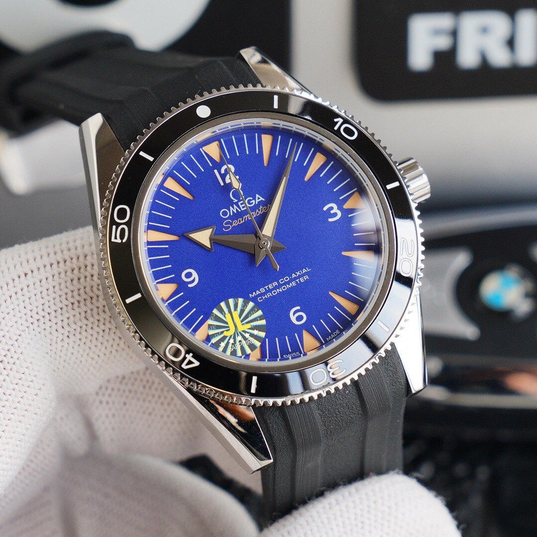 SEAMASTER 300M CO-AXIAL RUBBER