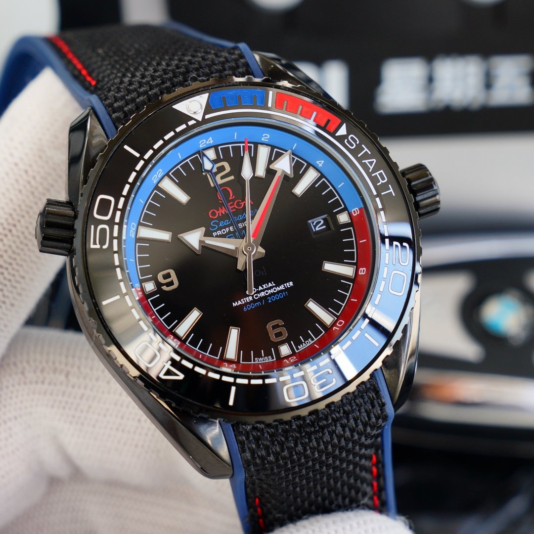 SEAMASTER PLANET OCEAN 600 GMT BLACK CASE