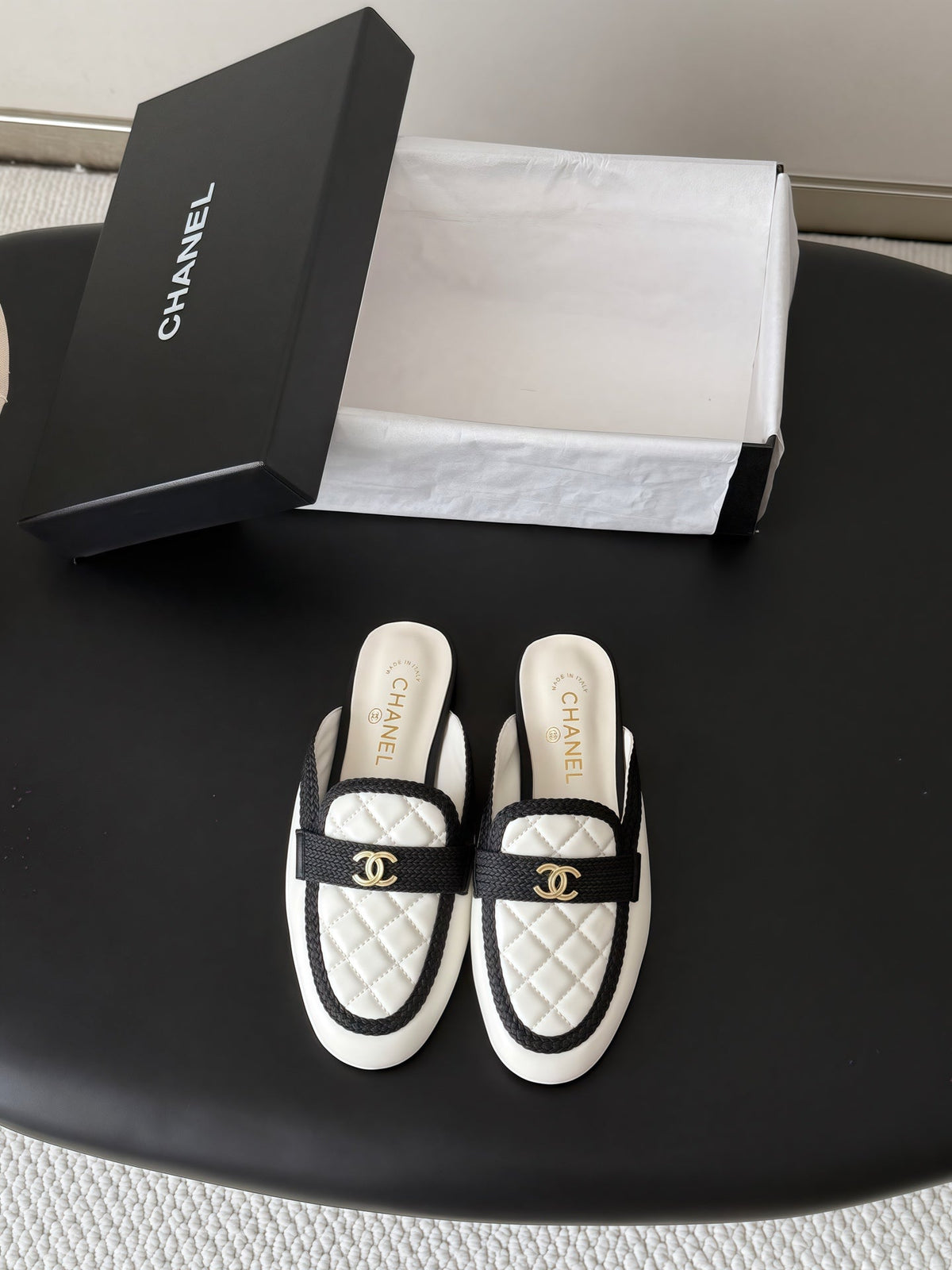 CC Quilted Logo Strap Mules White Leather 914193