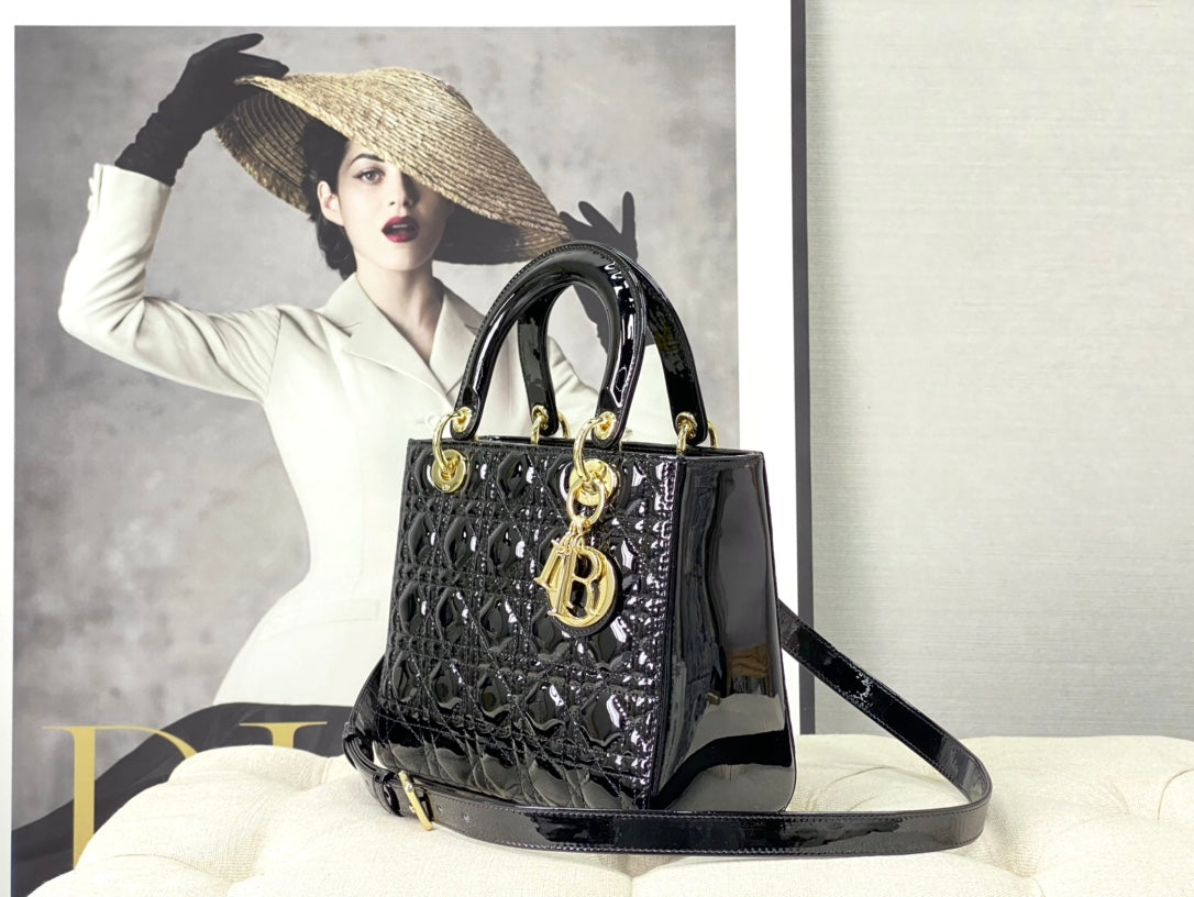 medium lady 24 black patent calfskin