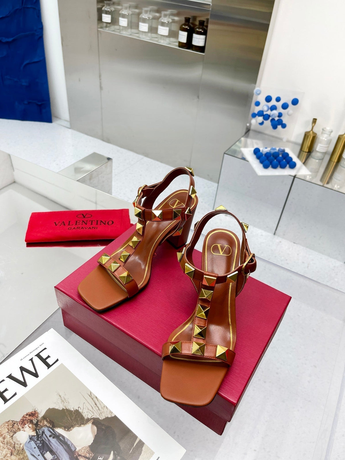 Valentino Roman Stud Sandal 90mm Calfskin 239554