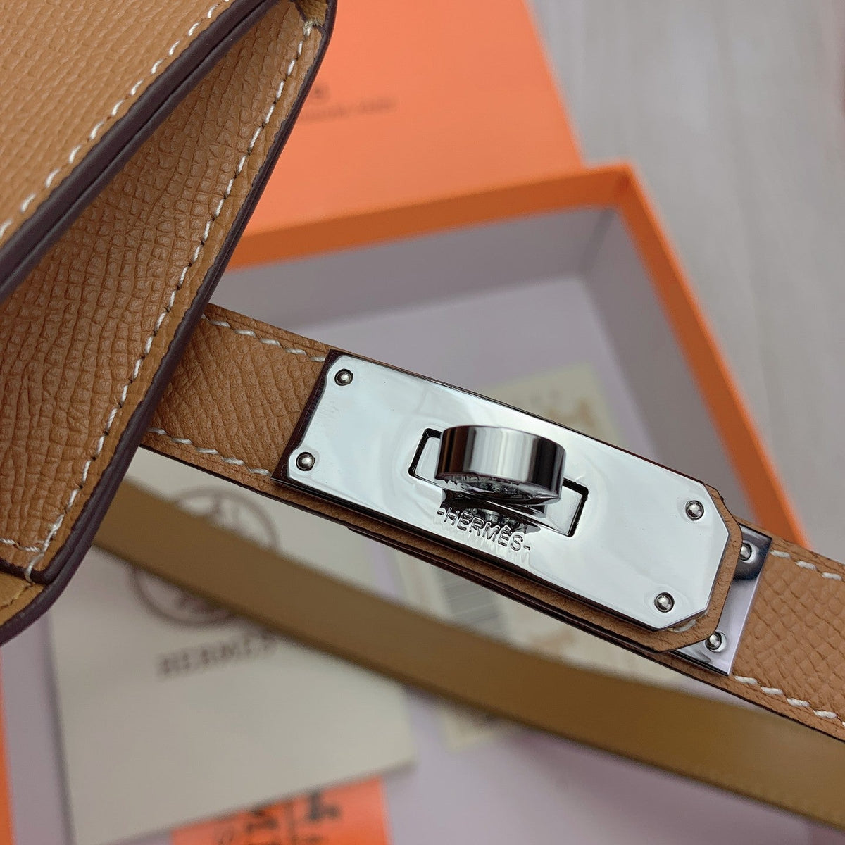 hm kelly belt 18mm with pocket gold calfskin