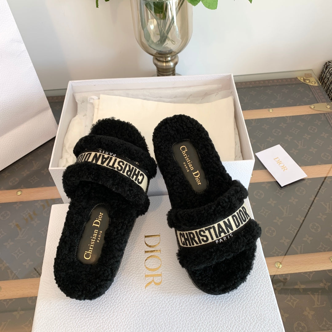 CD Dway Slide Black Fleece Lining And Canvas Fabric