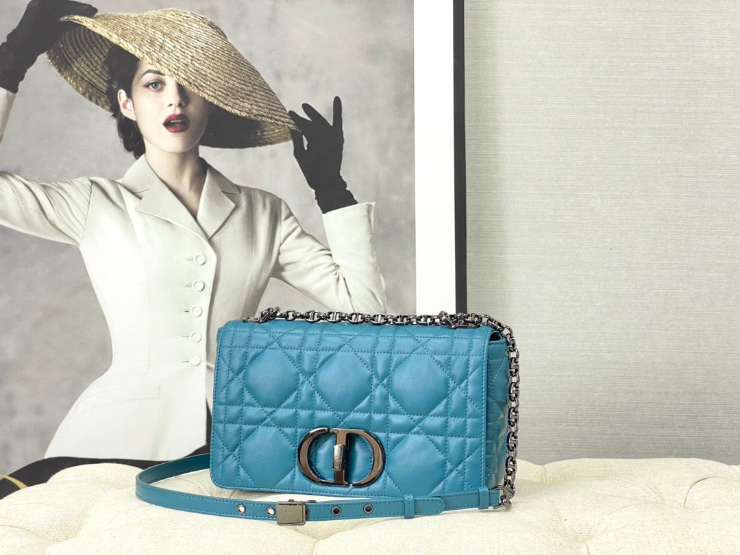 medium caro 25.5 azure blue black hardware