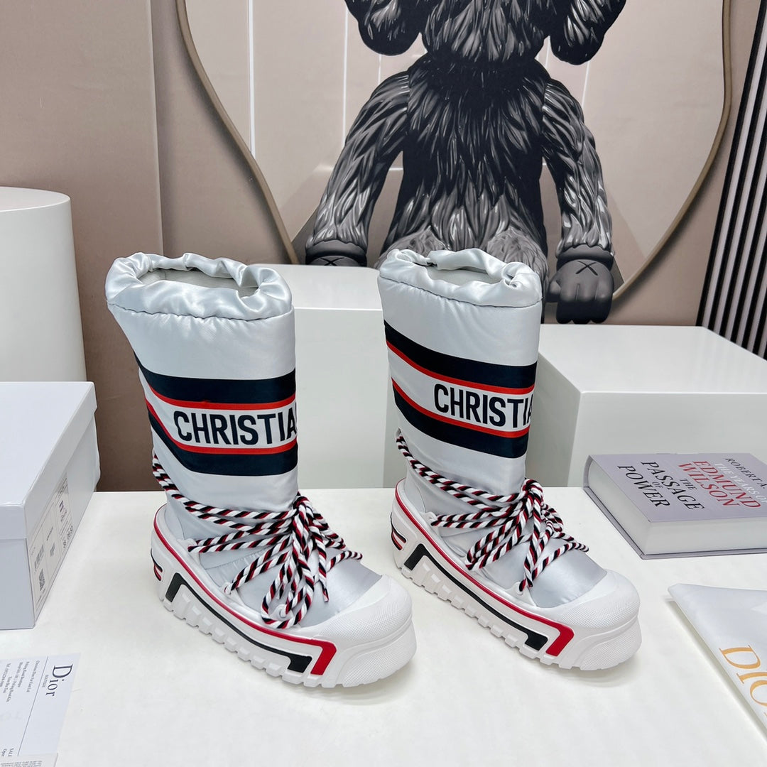 CD Platform Snow Boots White Navy Blue Cowhide Nylon Fabric 539652