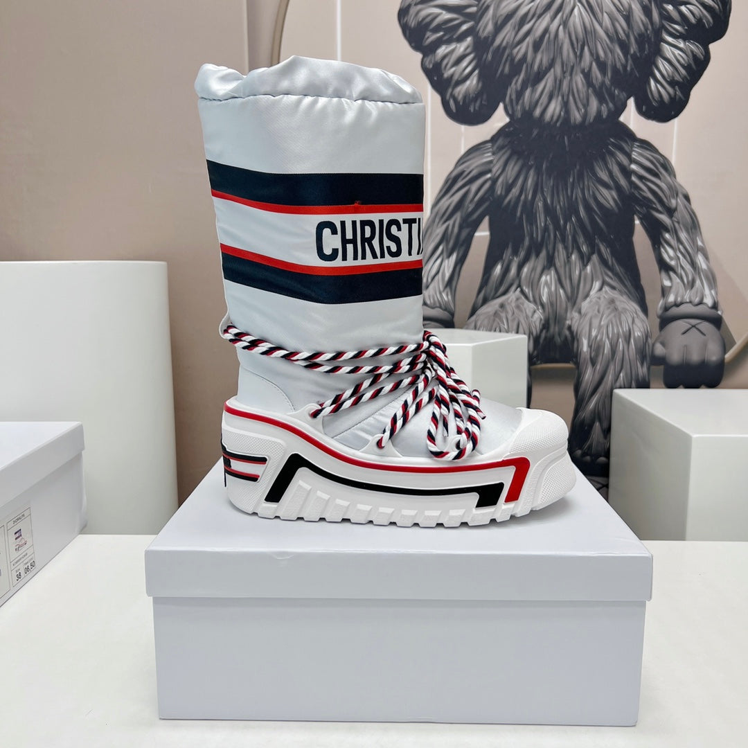 CD Platform Snow Boots White Navy Blue Cowhide Nylon Fabric 539652