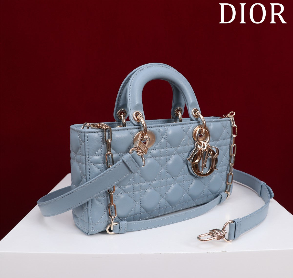 medium lady d-joy 26 cloud blue lambskin