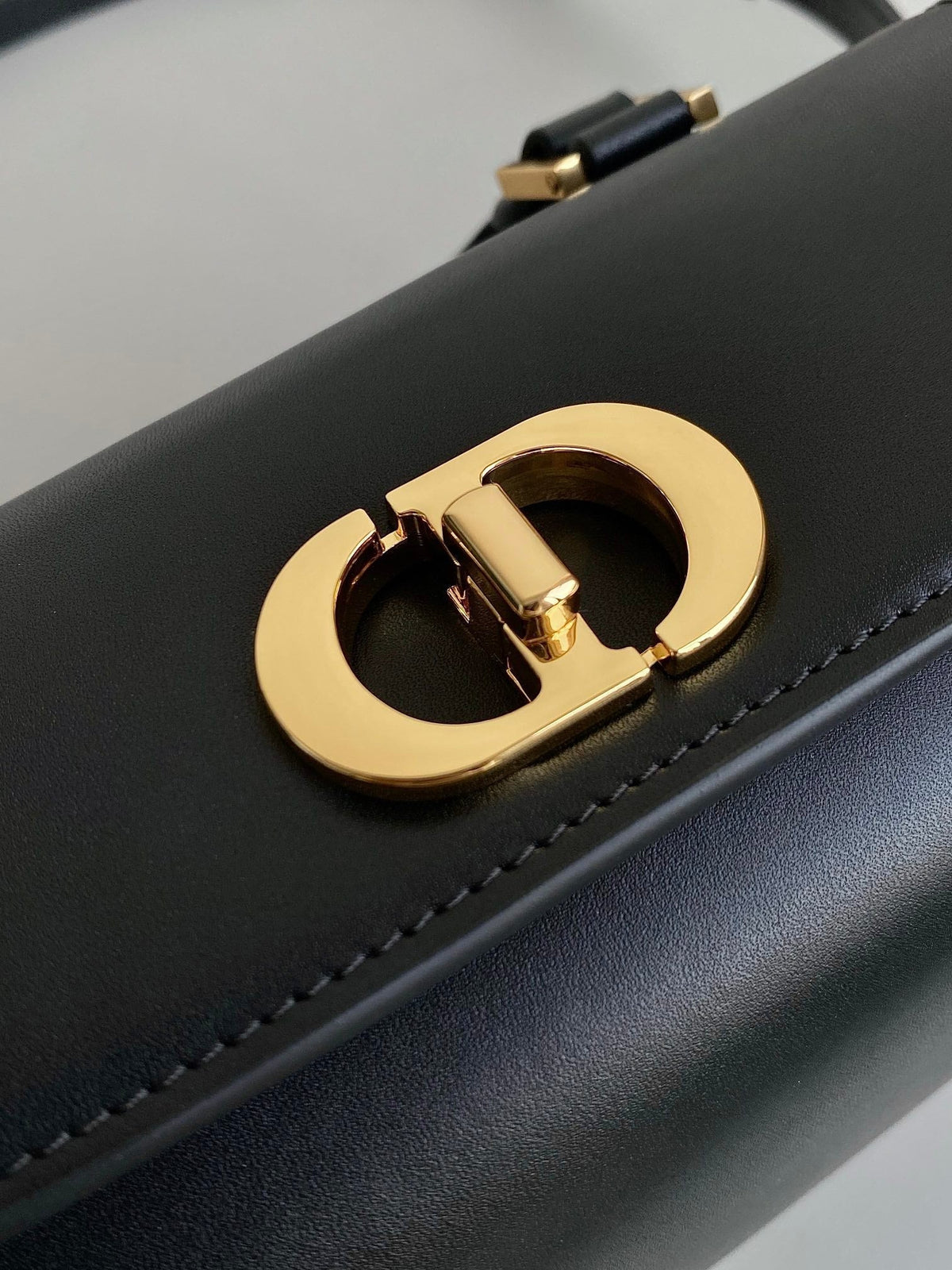 BOSTON 20 HANDBAG IN BLACK CALFSKIN