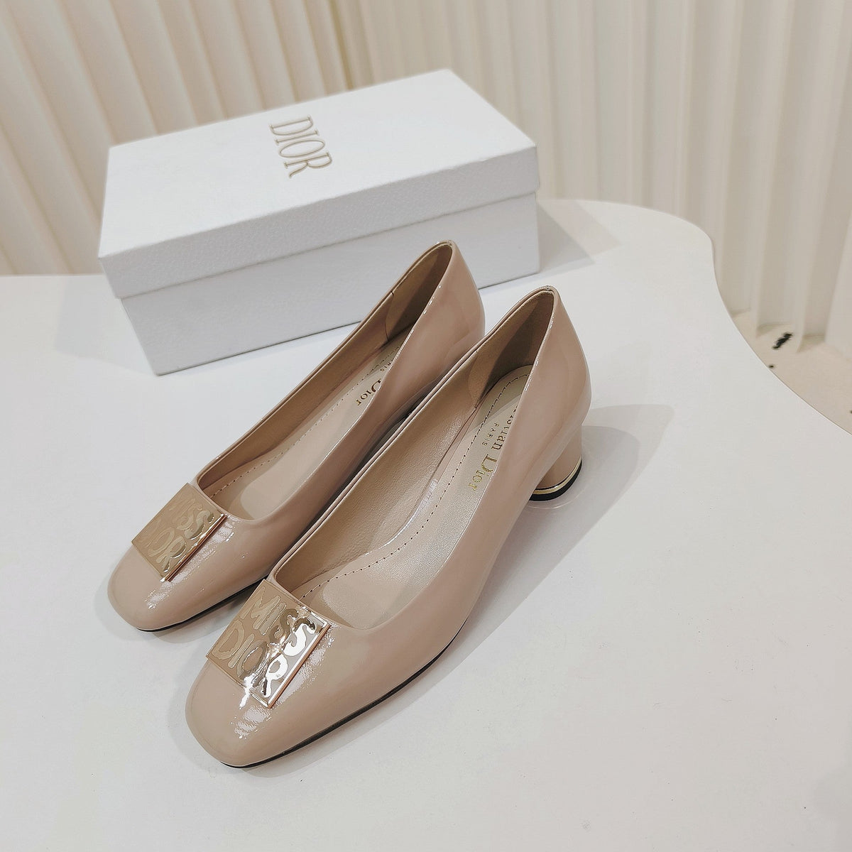 Miss Dior Pump 40mm In Beige Cowhide 111364