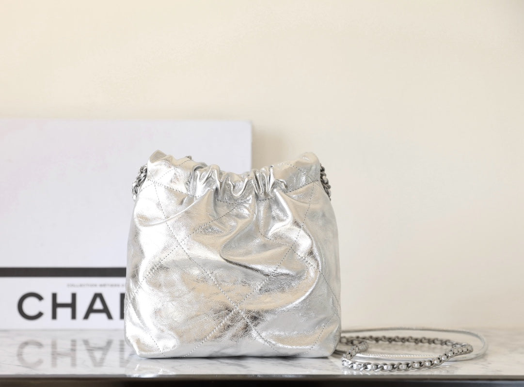 25C Hobo 22 Bag 19cm Silver Metalic Lambskin