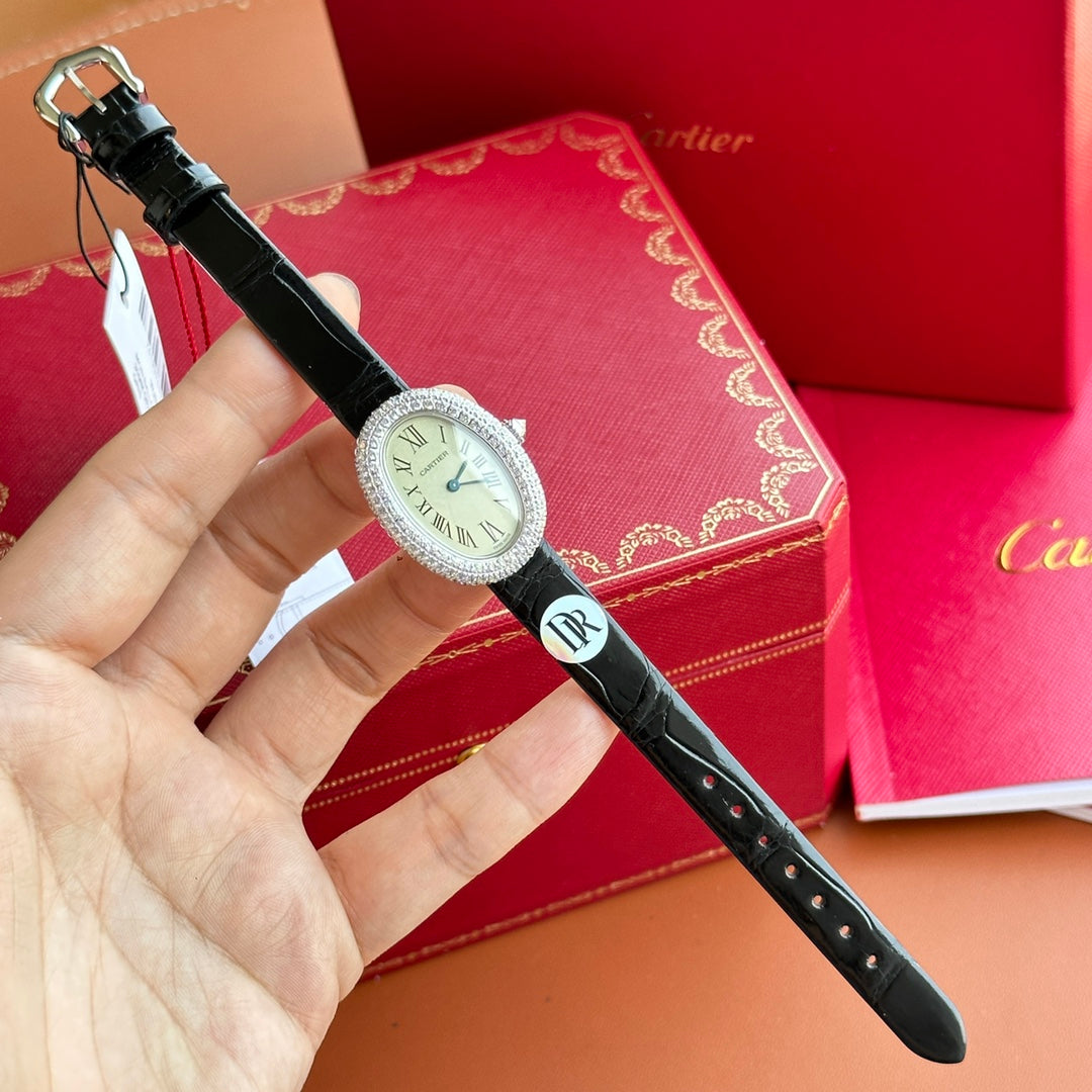 Baignoire 23mm Silver Case Diamond Bezel Black Leather Strap