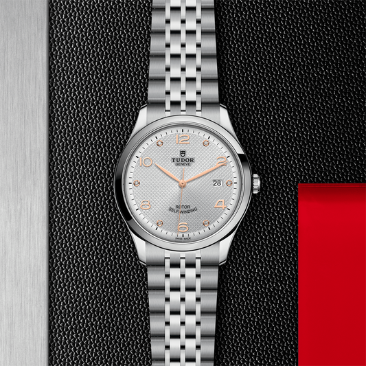 1926 41mm - Silver, Diamond-Set on Bracelet
