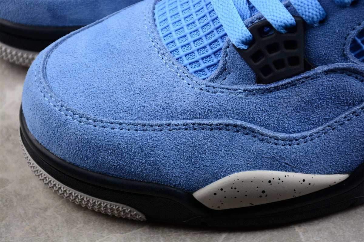 AJ 4 RETRO UNIVERSITY BLUE