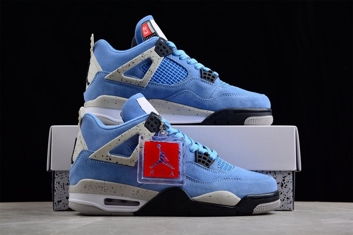 AJ 4 RETRO UNIVERSITY BLUE