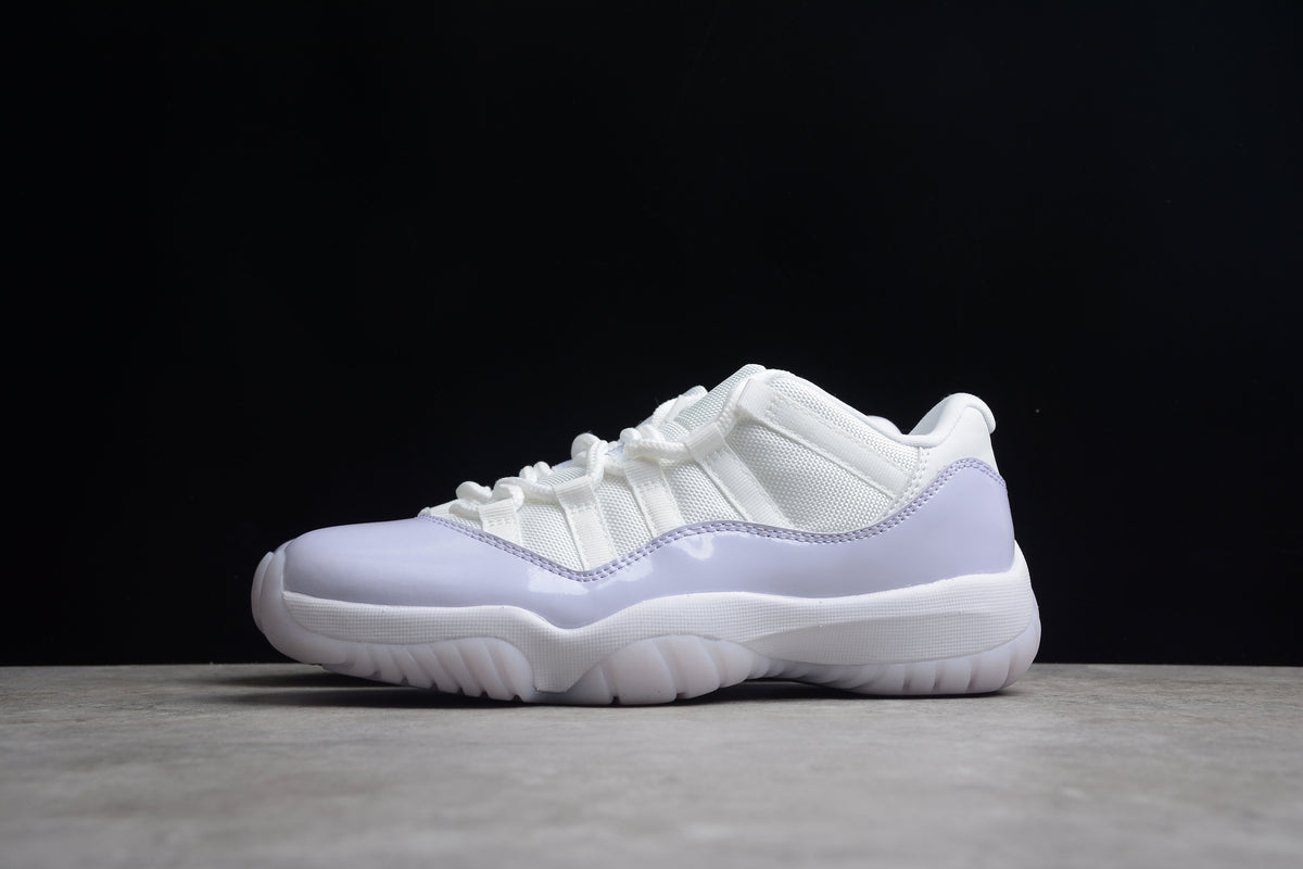 Air Jordan 11 Low Pure Violet