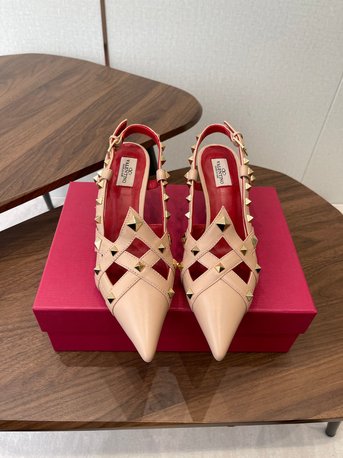 VT Studdy Pumps 65mm Beige Red Leather 624352