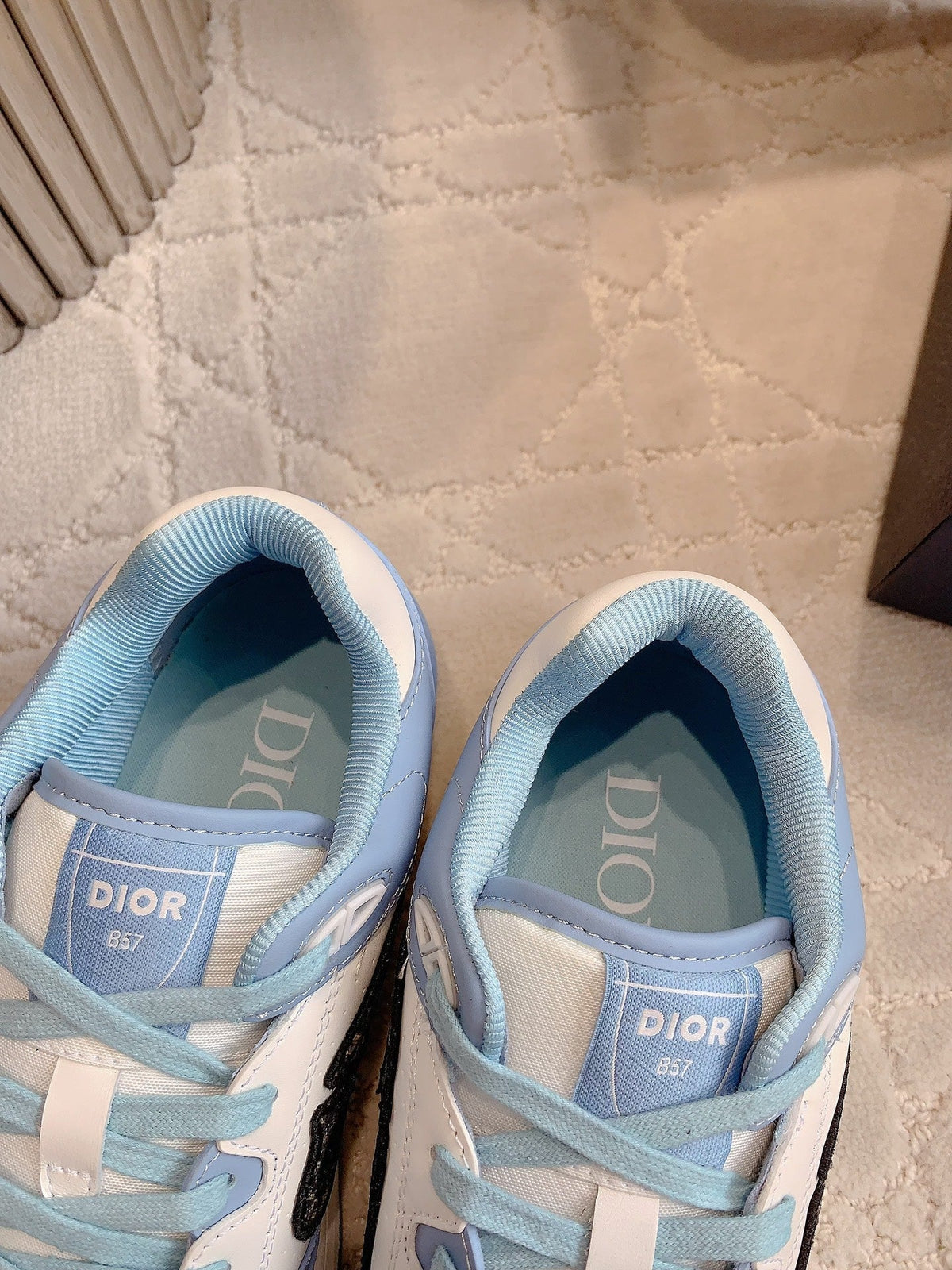 CD B57 Mid-Top Sneaker White Mix Light Blue Calfskin And Oblique Jacquard