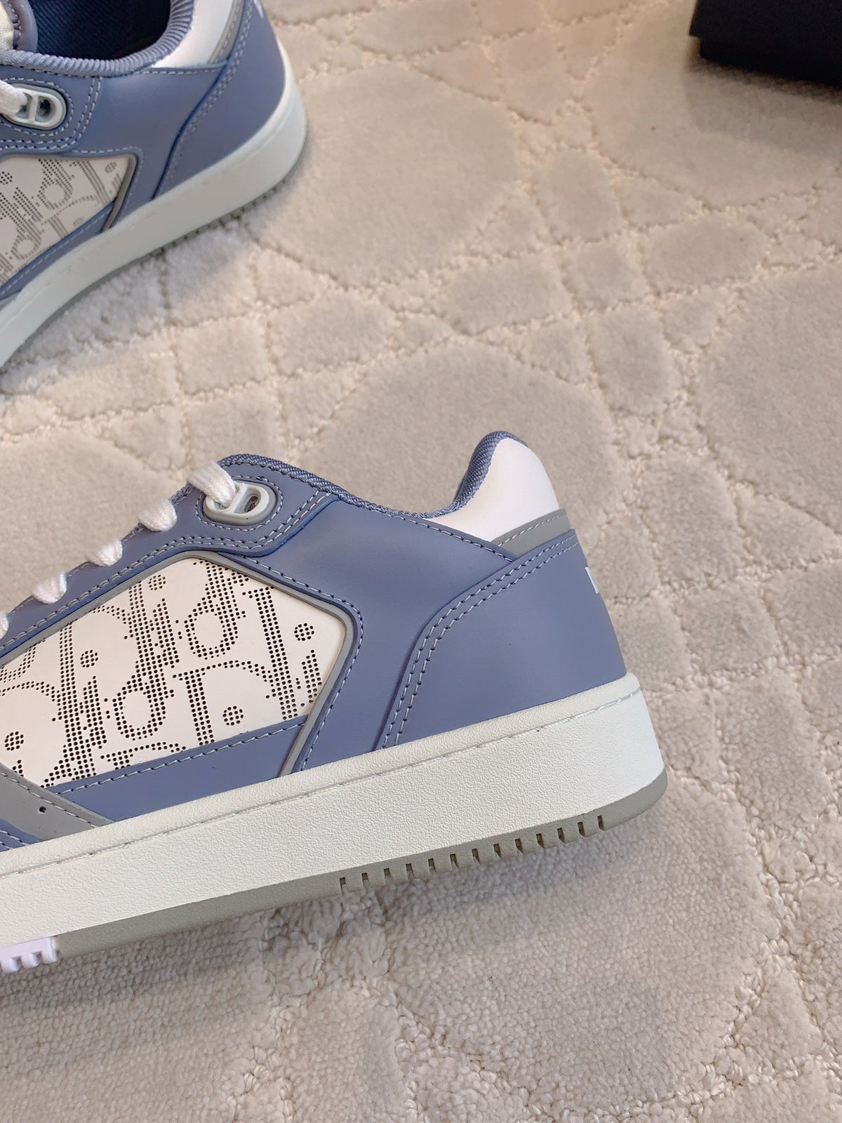 CD B27 Low-Top Sneaker White Blue Print Calfskin