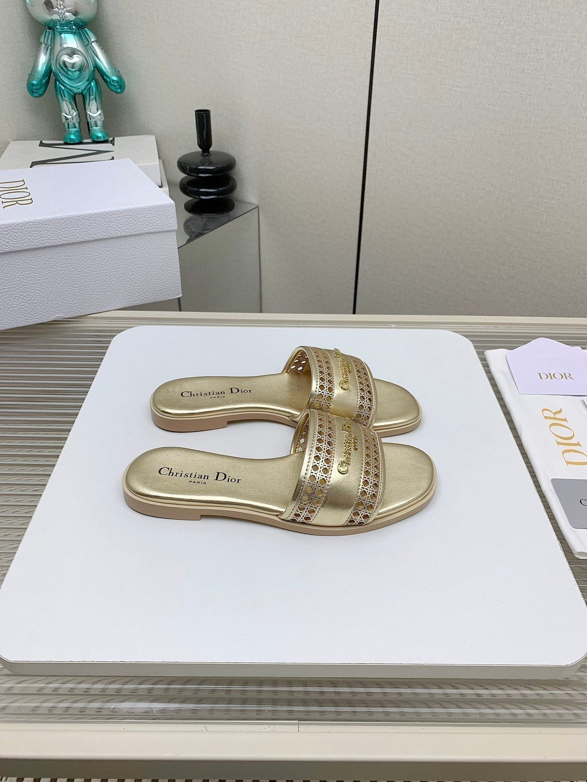 CD D-Lane Slide In Light Gold Cowhide 106285