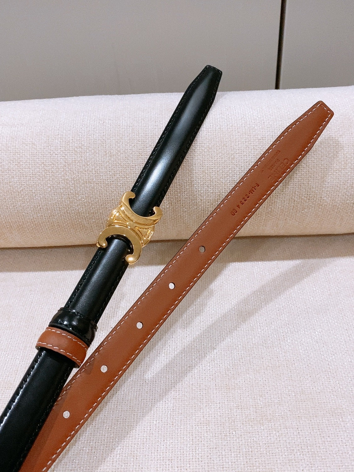 CELINE 26S REVERSIBLE BELT 18 MM IN BLACK AND BROWN CALFSKIN 656090