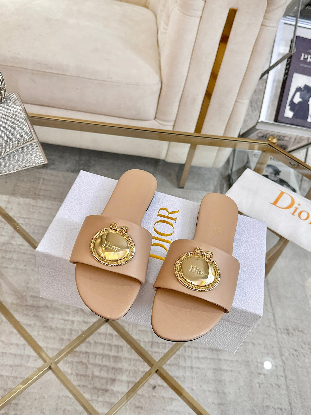 CD 26s Sandals Beige Leather 667115