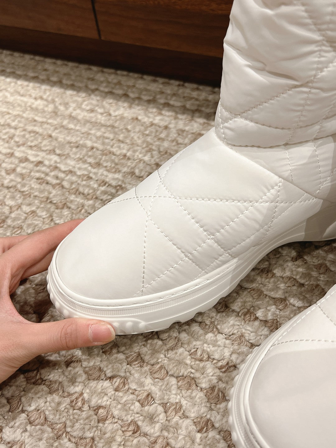 CD Ankle Boots White Quilted Windbreaker Fabric And Fleece