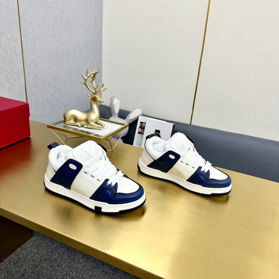 One Stud Sneaker Garavani Blue Calfskin White Fabric