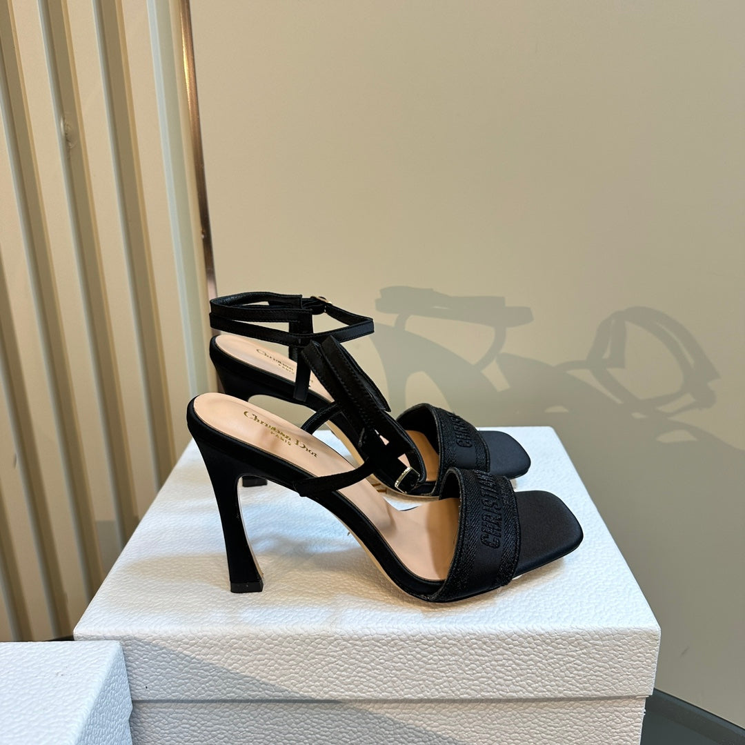 CD Dway Heeled Sandal 105mm Black Silk And Lambskin