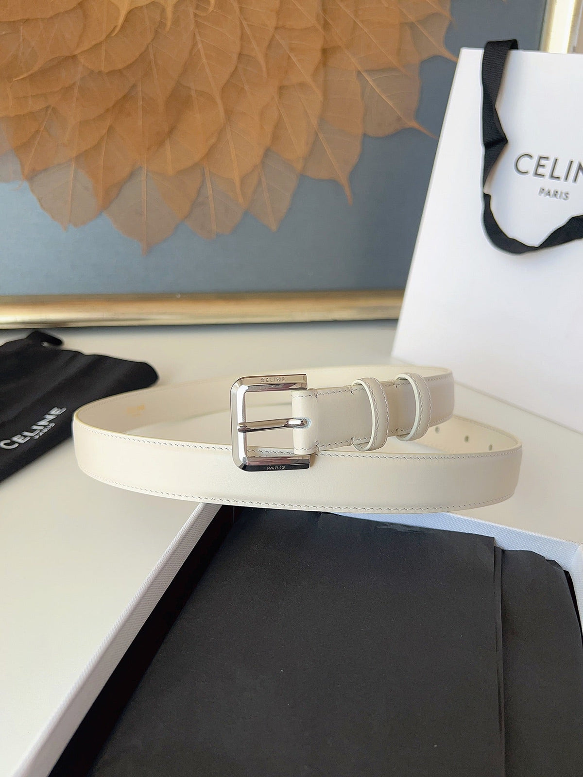 CL Sliver 25mm Triomphe Belt White Cowhide 616409