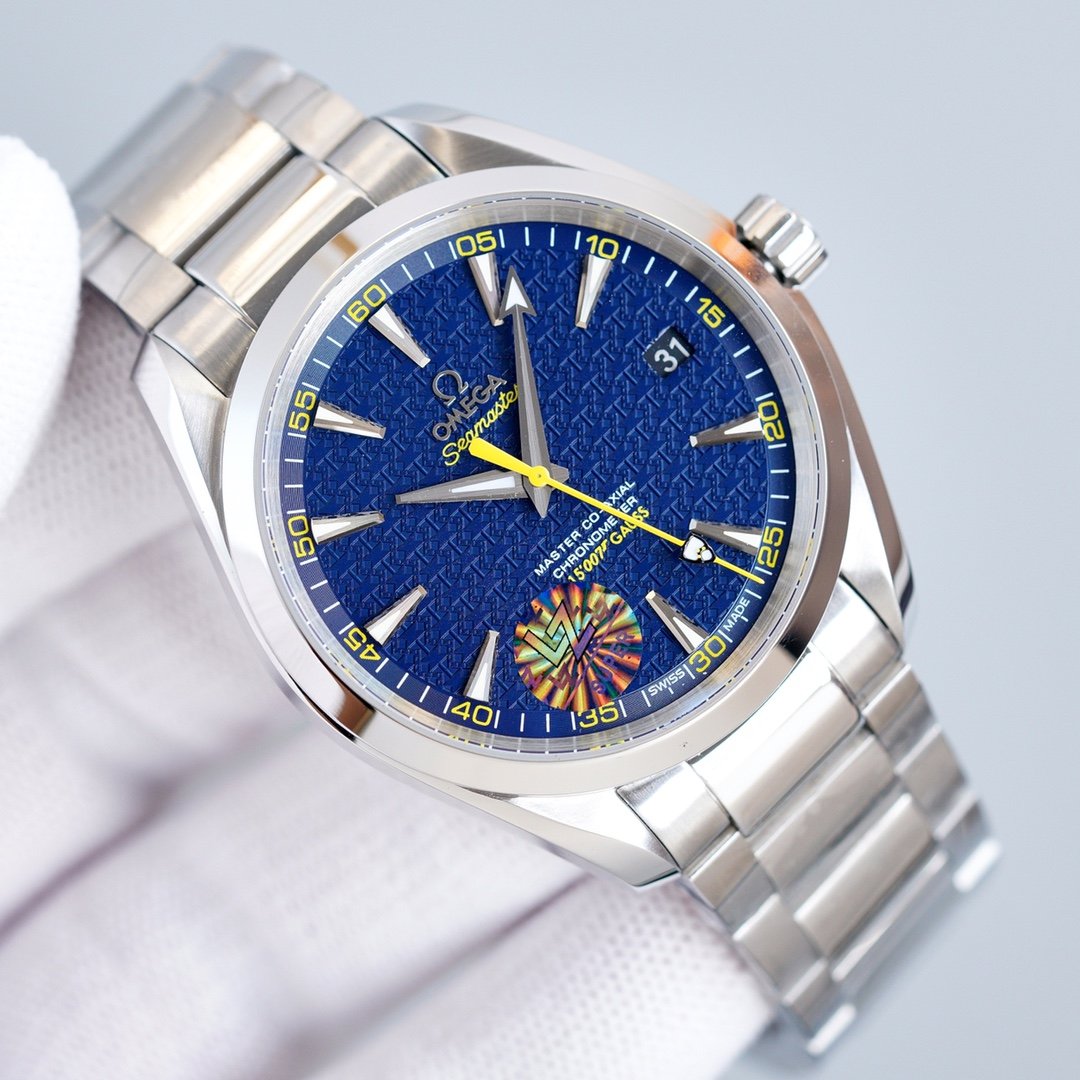 SEAMASTER AQUA TERRA 150M CO-AXIAL 007 SPECTRE