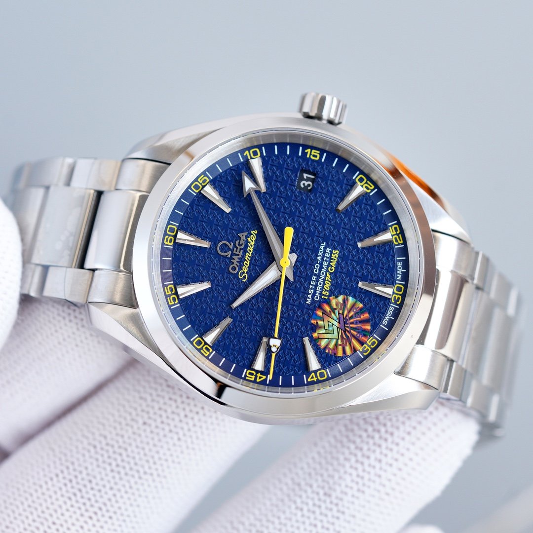 SEAMASTER AQUA TERRA 150M CO-AXIAL 007 SPECTRE