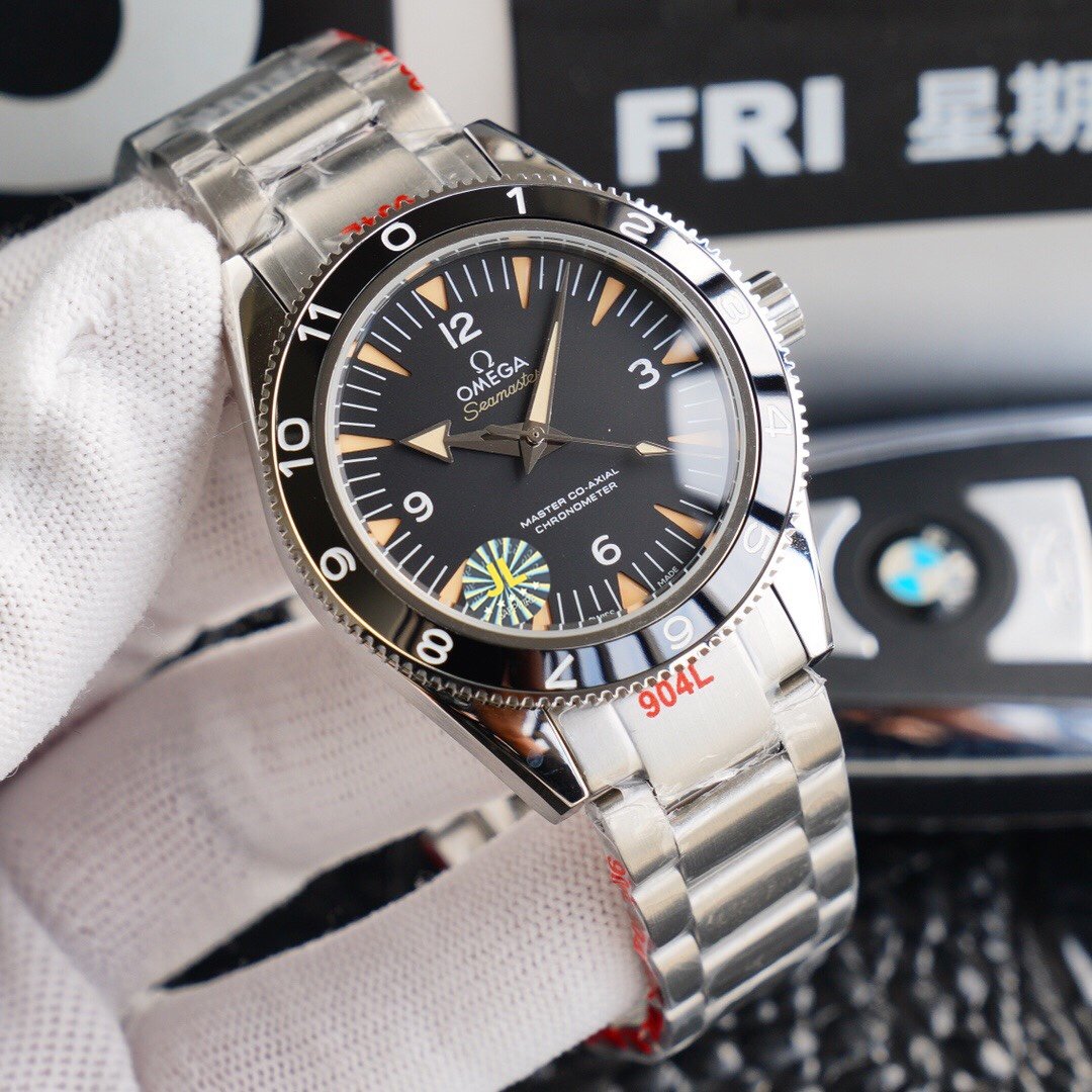 SEAMASTER 300M CO-AXIAL STEEL