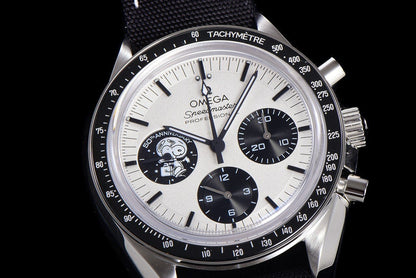 SPEEDMASTER MOONWATCH SNOOPY BLACK BEZEL TEXTILE