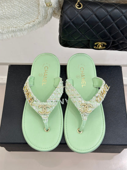 CC Crystal Logo Platform Thong Sandals Flat Lime Green Tweed 887780