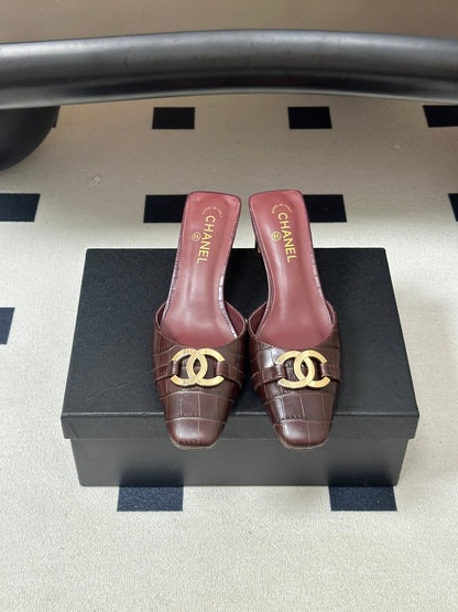 CC 26A Square Toe Mules 6cm Chocolate Patent Embossed Leather 888046