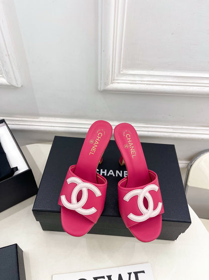 CC Double C Mules 9.5cm Pink Leather 891678