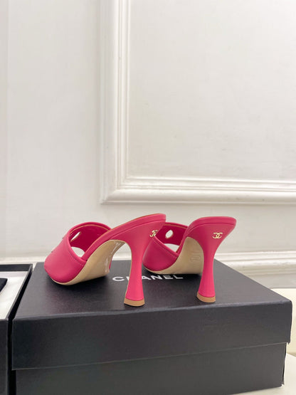 CC Double C Mules 9.5cm Pink Leather 891678