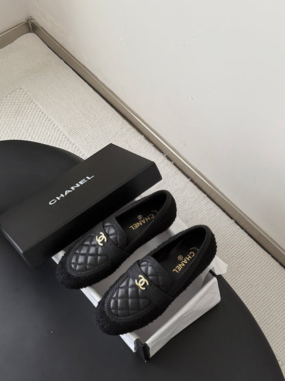CC Quilted Logo Loafers Black Tweed & Leather 914188