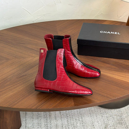 CC Métiers d'Art 2026 Short Boots Red Croc-Embossed Leather 938116
