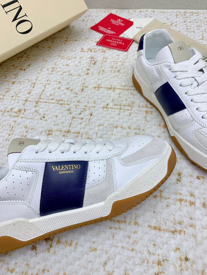 VT 25 Low Top Garavani Sneaker White Blue Cowhide 331677