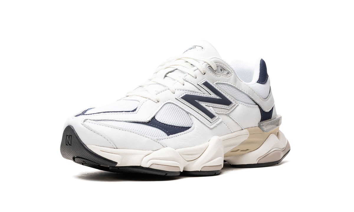9060 "White / Navy" U9060VNB