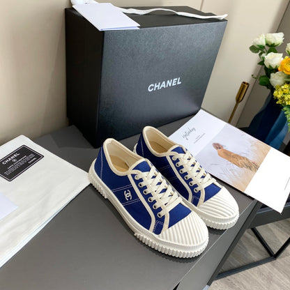 CC 26s Sneaker Blue Canvas 868473