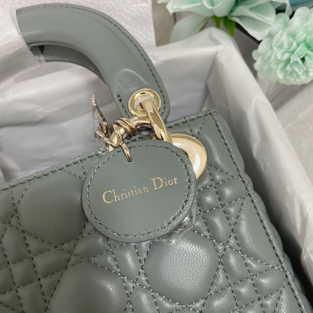 mini lady 17 rock gray lambskin