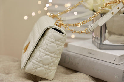 LARGE CARO BAG 28 WHITE CALFSKIN