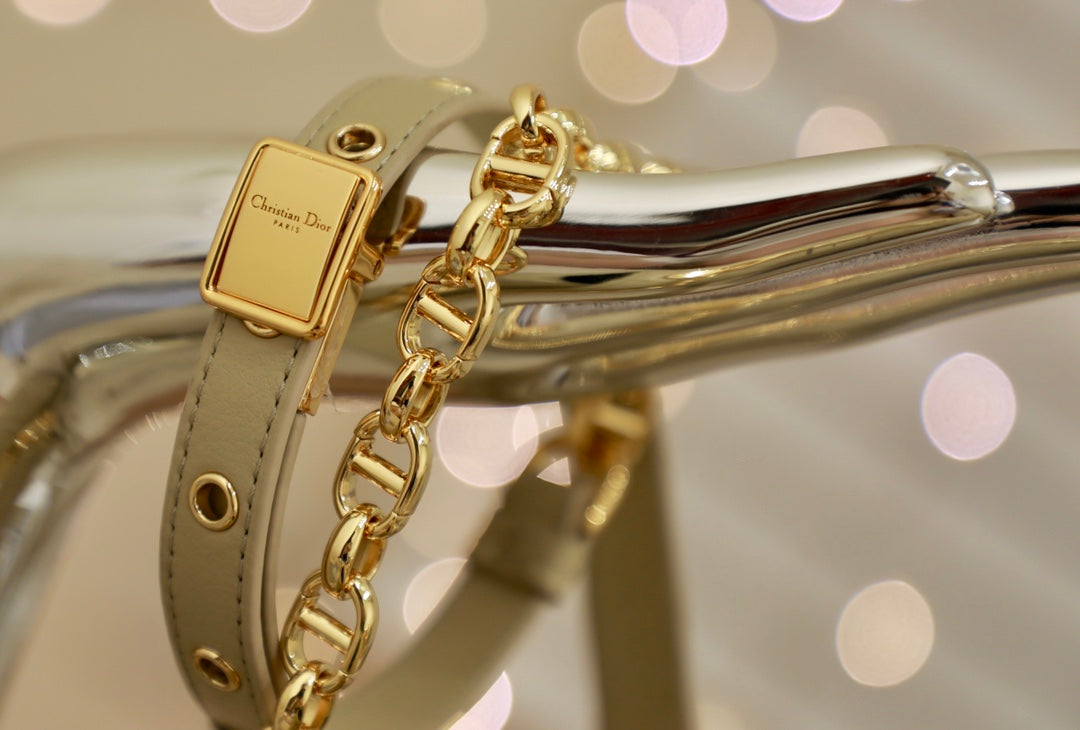 LARGE CARO BAG 28 LIGHT BEIGE CALFSKIN