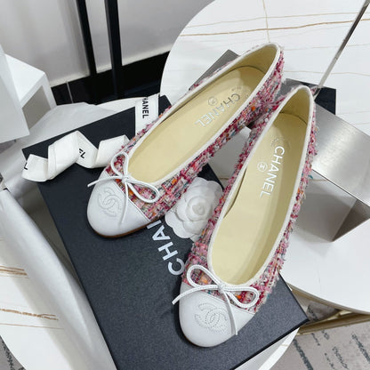 CC 26s Ballet Flat White Hot Pink Colorful Tweed Leather 944404