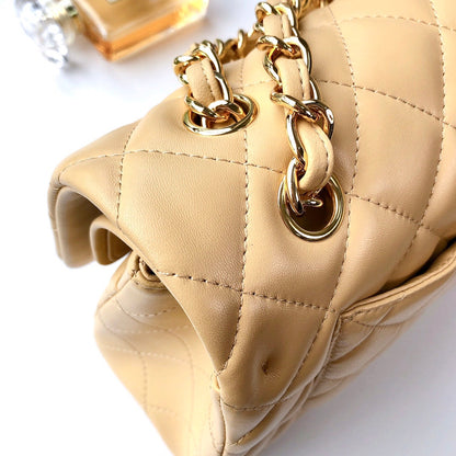 flap bag jumbo 30 light beige lambskin gold hardware