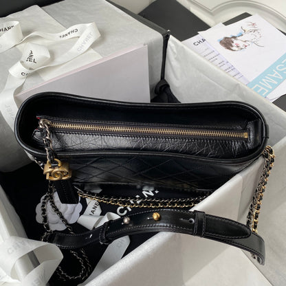 Chanel 2025 Gabrielle Black 25cm Calfskin 320991